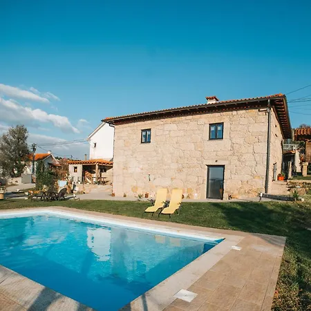 Farm House Touvedo