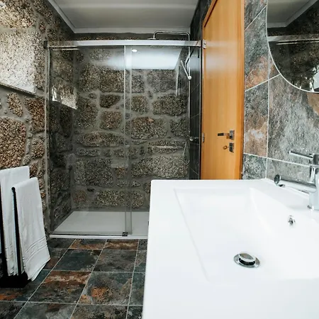 Farm House Villa Touvedo