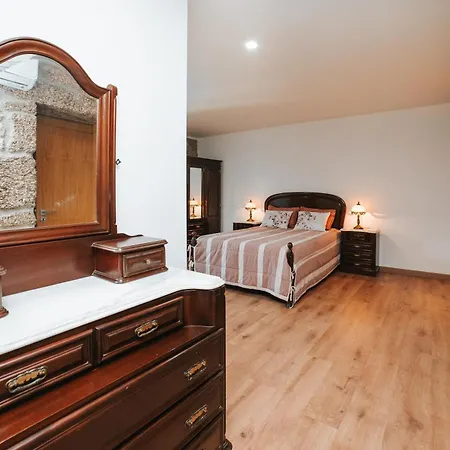 Farm House Villa Touvedo